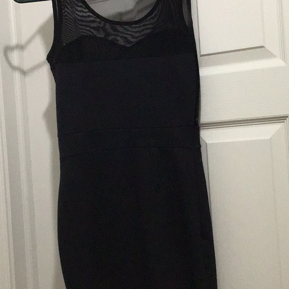 Dress - Picture 5 of 5